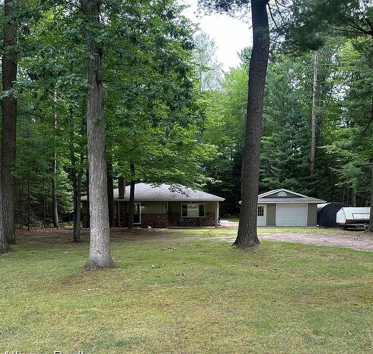 1st image of 1111 Woodsdale Dr