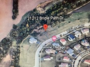 21212 Bridle Path Dr, Matteson, IL 60443