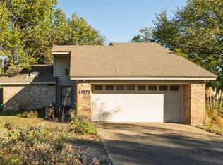 4909 Queen Ct, Fort Worth, TX 76103