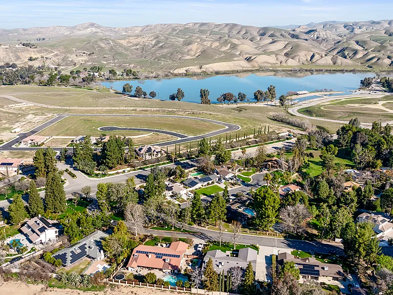 12139 Cattle King Dr — Photo 15
