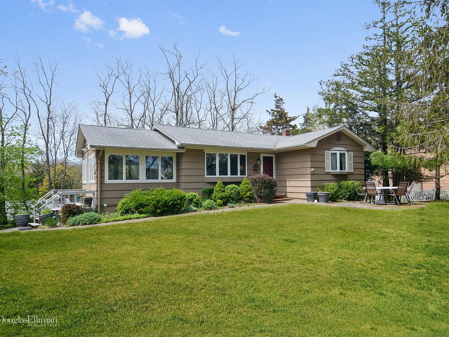 285 Summit Dr, Southold, NY 11971 Zillow