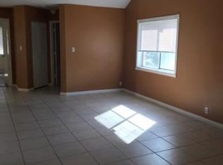 1282 The Pointe Dr, West Palm Beach, FL 33409