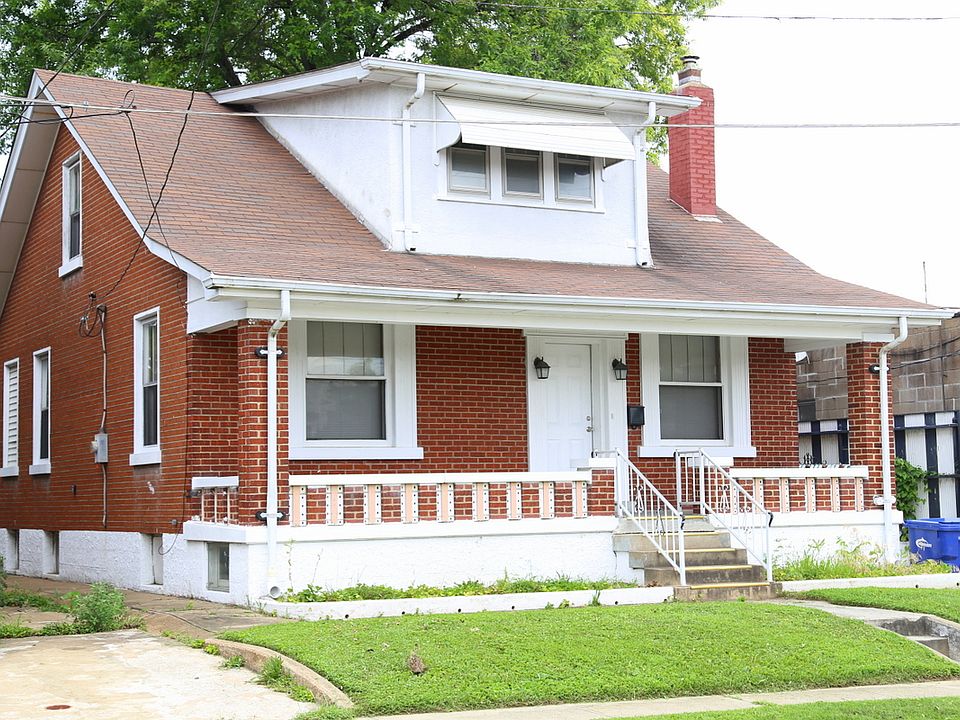 1st image of 638 Waller Ave