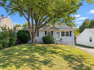 121 Fraser Ln, Staunton, VA 24401