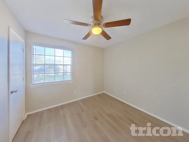 5005 Coronet Ct — Photo 24