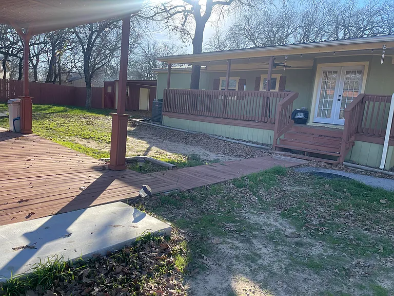 114 Dorflinger Ct — Photo 6