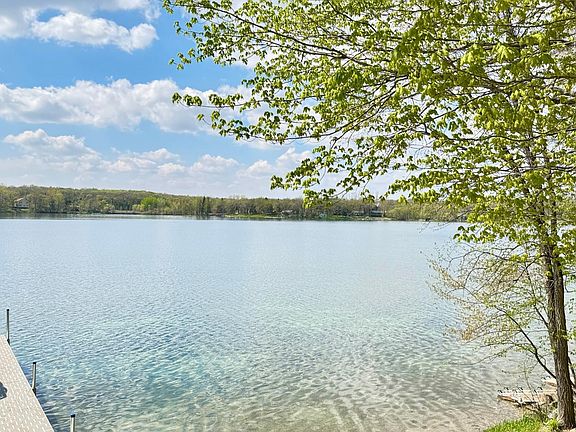 4th image of 14296 E Fox Lake Rd