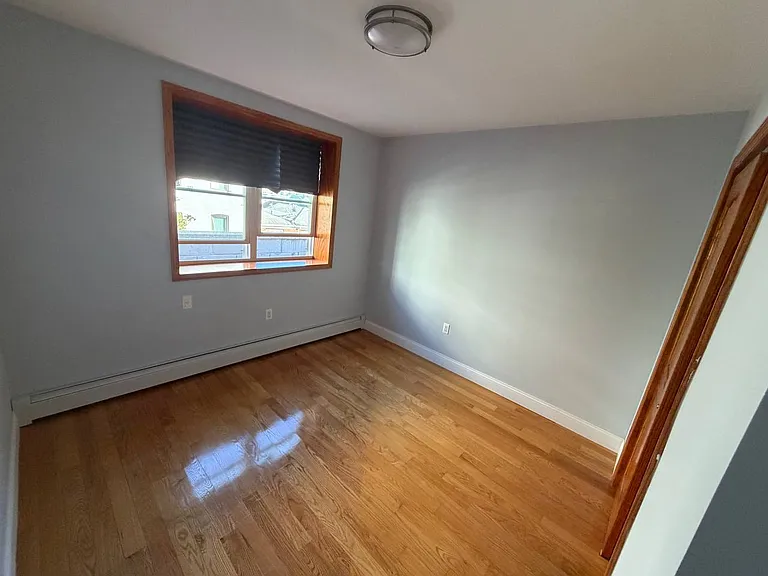 2624 Avenue X #2 — Photo 2
