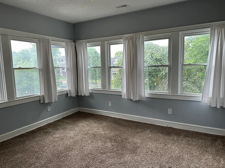 3615 N Washington Blvd — Photo 5