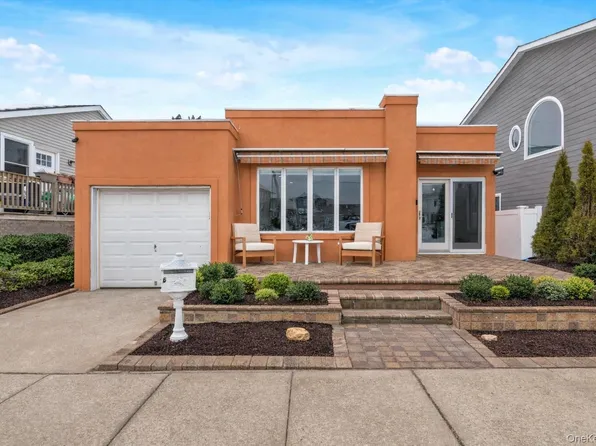 6 Clark Street, Long Beach, NY 11561