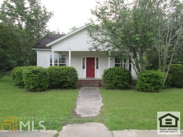 201 E 5th St, Woodbine, GA 31569