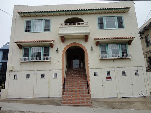 1st image of 2117 Front St APT 6
