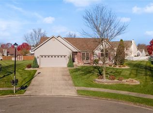 8366 Turquoise Ave NE, Canton, OH 44721