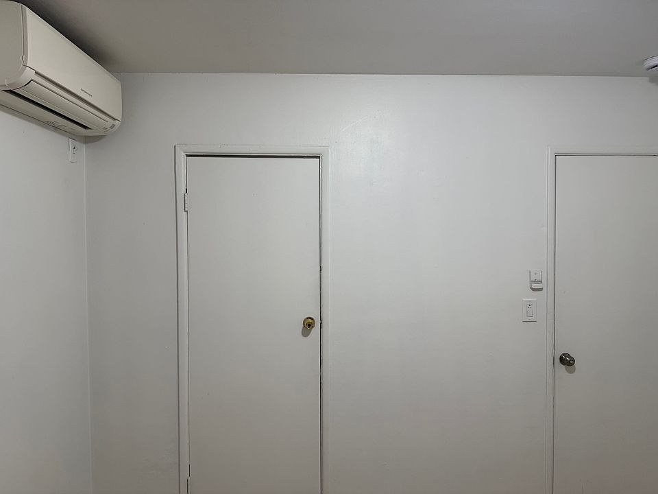 2nd image of 211 W Belmont St