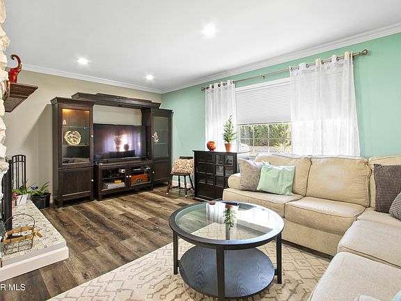 5th image of 681 Jenny Dr