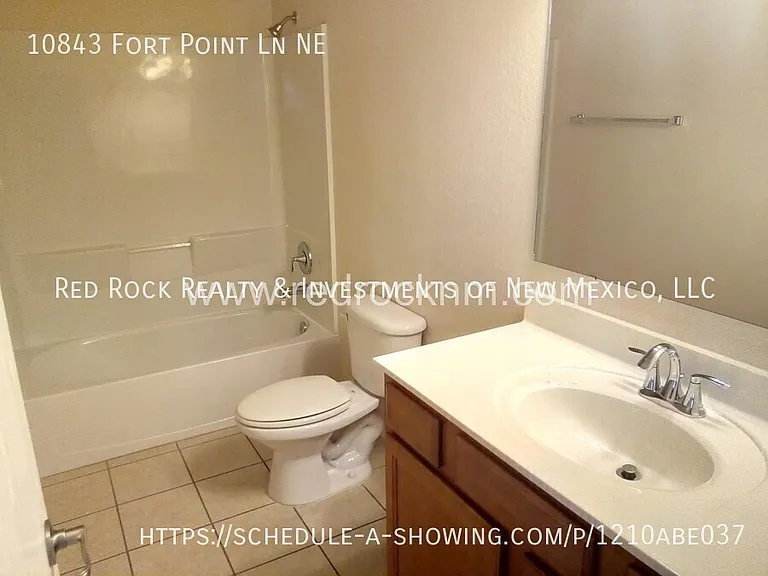 10843 Fort Point Ln NE — Photo 12
