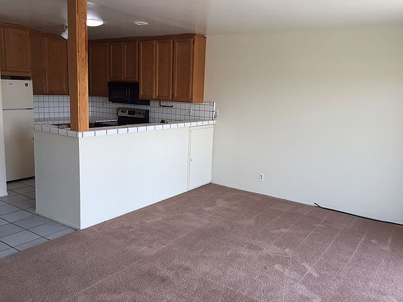 3rd image of 226 Grand Ave Unit 305