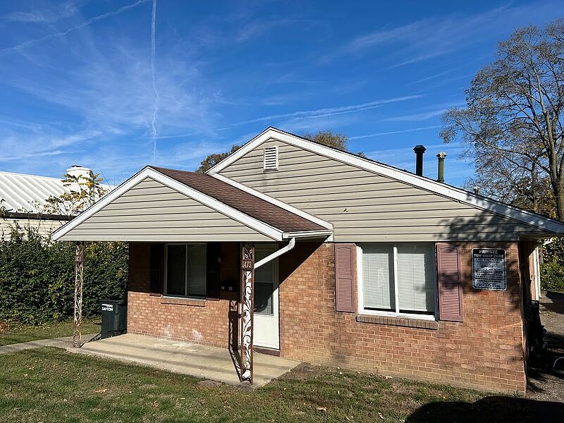 1st image of 1433 Huffman Ave