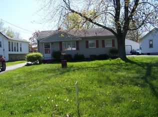 389 Beechcrest Dr, Youngstown, OH