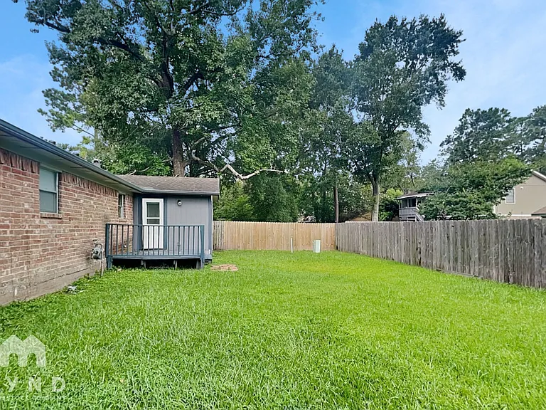 3219 Glen Spring Dr — Photo 18