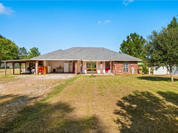 672 Michel Laborde Ln, Mansura, LA 71350