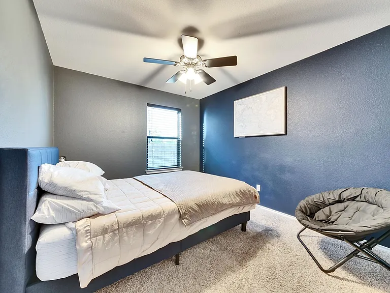 316 Gold Star Dr — Photo 8