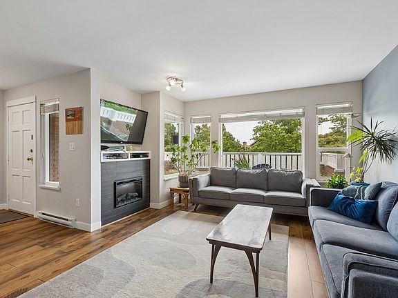 3rd image of 240 Keith Rd E #7
