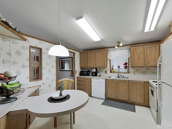 5th image of 27408 148th Pl SE #25