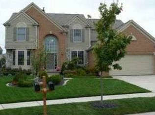 684 Enchantment Dr, Rochester Hills, MI 48307