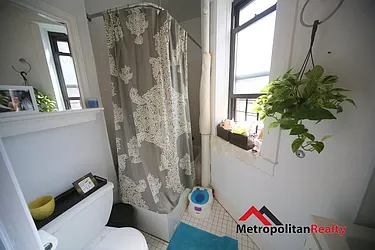 Rented by Metropolitan Realty