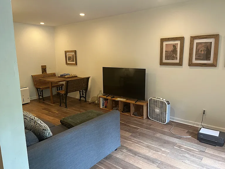 905 Claudius Ct — Photo 4
