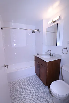 Rented by A&E Real Estate Management | media 9