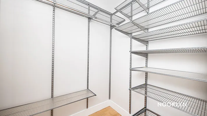 Rented by Nooklyn NYC LLC | media 17