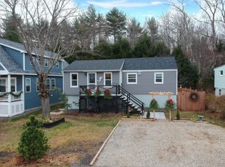 34 Rest View Ln, Wells, ME 04090