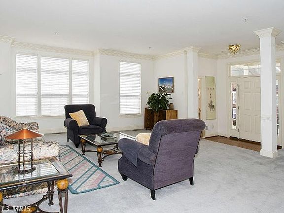 4th image of 4811 Abbyville Pl