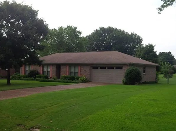 206 Mary Lee Dr, Florence, AL 35634