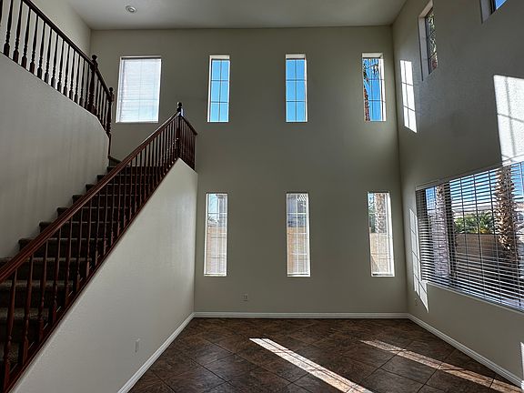 5th image of 849 Bussora Rose Dr