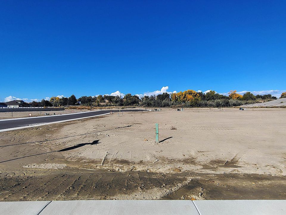 1st image of 2502 Glory Ln