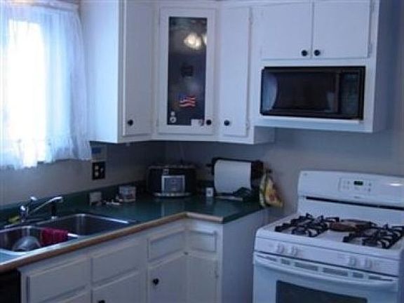 2nd image of 1119 Hartzell Ave