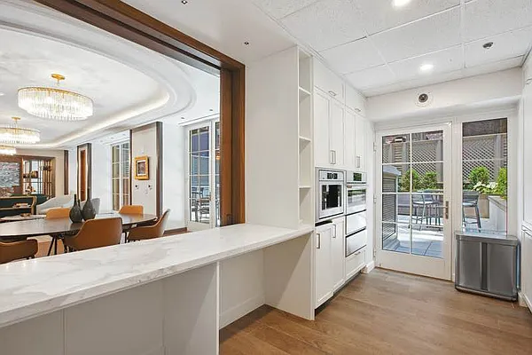 Rented by Oxford Property Group | media 16