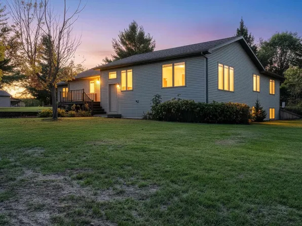 W6321 Two Mile Rd, Porterfield, WI 54159