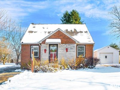 1008 Pekin Ave, Creve Coeur, IL, 61610