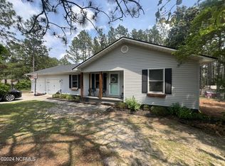 185 N Peach St, Pinebluff, NC 28373