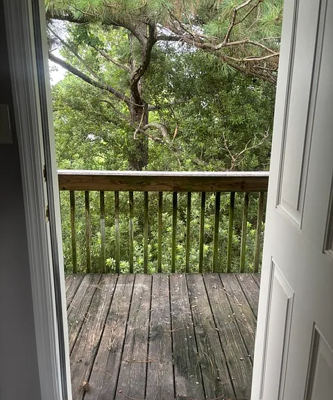 Shipman Apartments — Photo 13