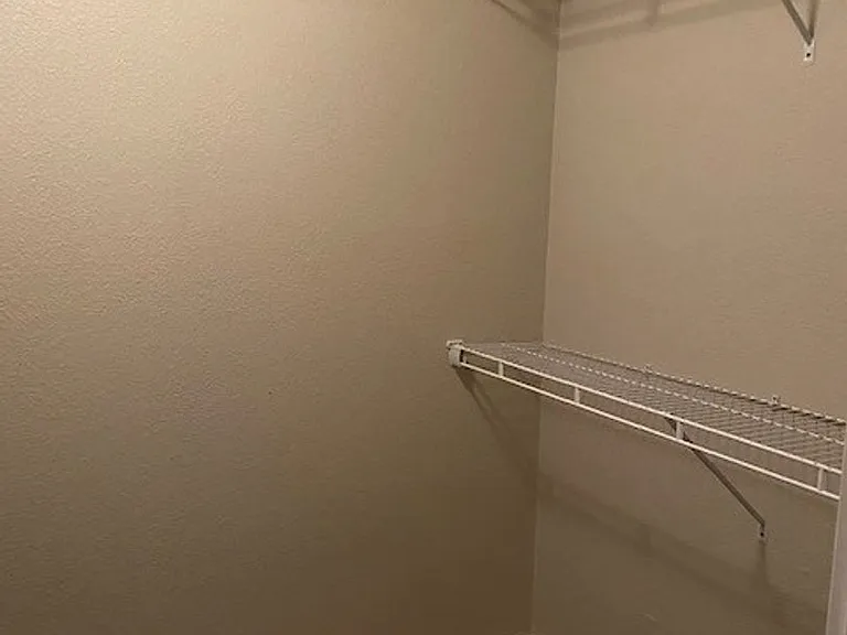 Signature Apartments — Photo 47