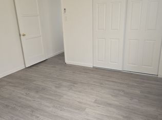 10210 S Main St, Los Angeles, CA 90003