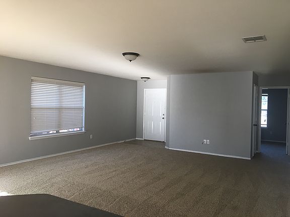 4th image of 10844 Braemoor Dr