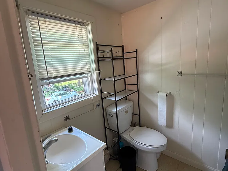 1187 Putnam Pike #2L — Photo 10