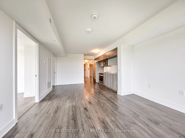 585 Bloor St E #1718 — Photo 8