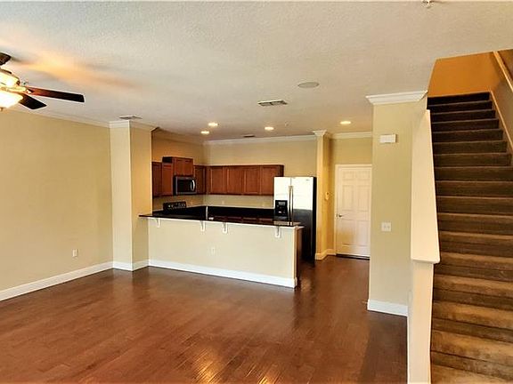 2nd image of 1777 Grand Rue Dr